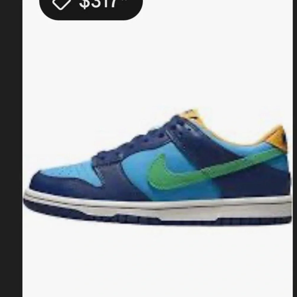 Nike dunks - Picture 3 of 3